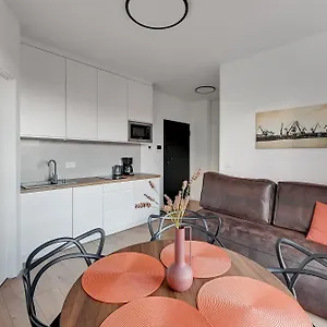 Doki Living & Foodhall Apartament